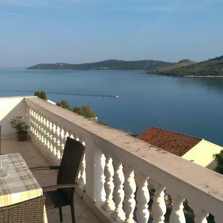 Apartment Marija Grebaštica