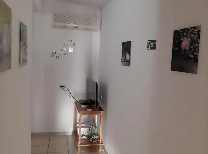 Marija Apartman Grebastica